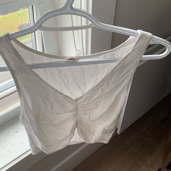 Tank tops - Picture 8 of 15